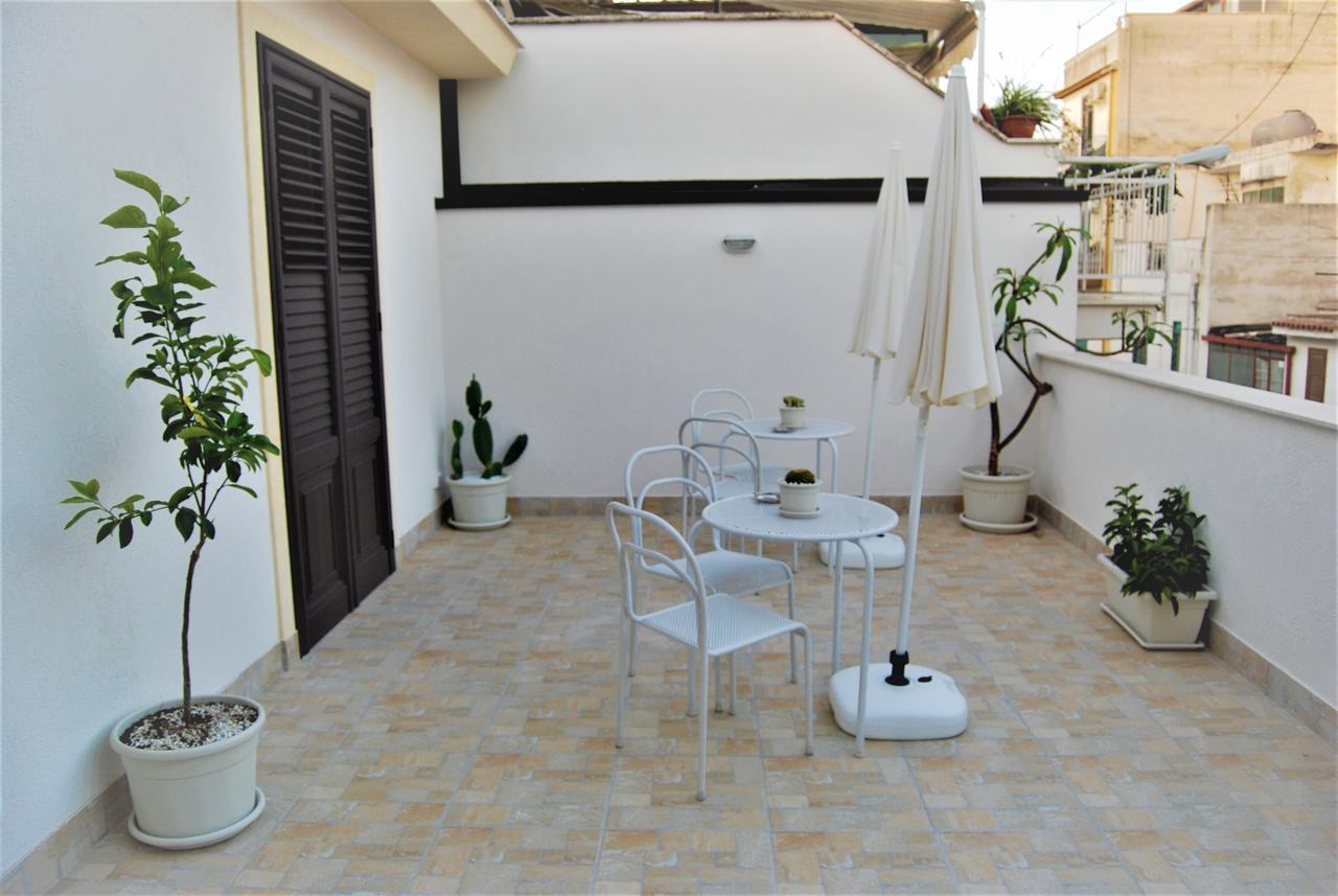 B&B Flavilla Santa Flavia Exterior foto